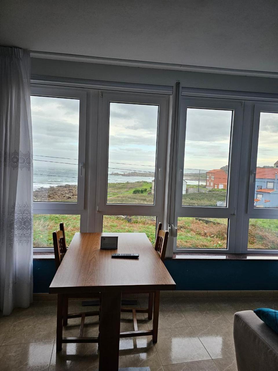 Vivienda Turistica Vacacional Maricarmen Arou Exterior foto