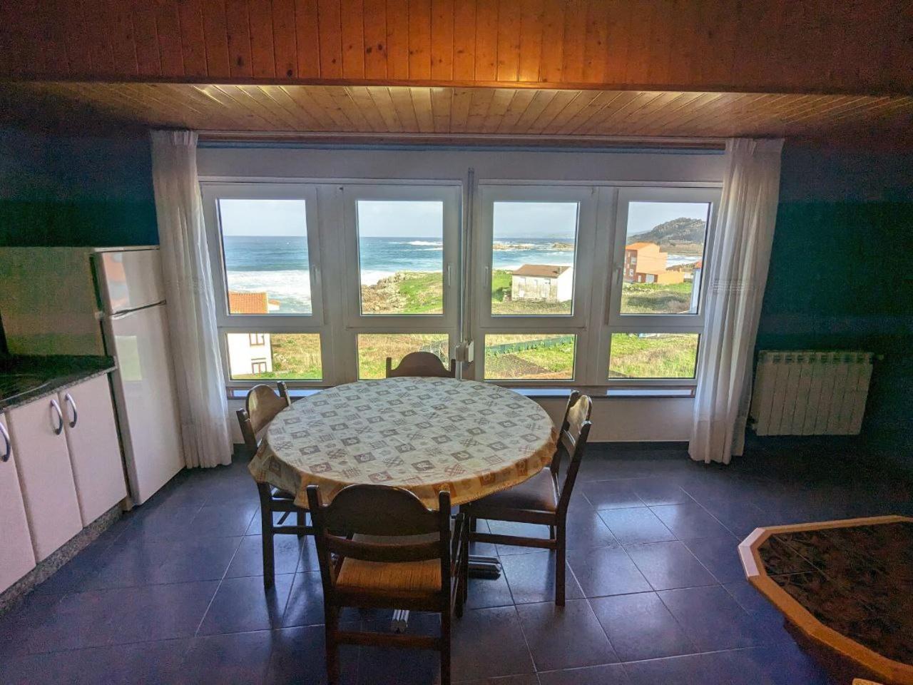 Vivienda Turistica Vacacional Maricarmen Arou Exterior foto