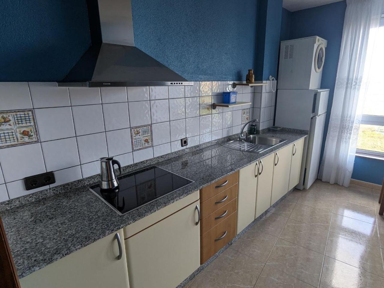 Vivienda Turistica Vacacional Maricarmen Arou Exterior foto